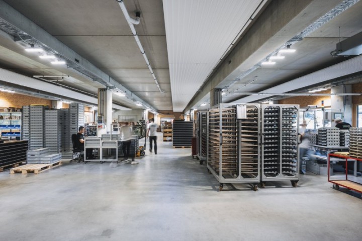 SANLIGHT 24 012 A Lamprecht 800x533