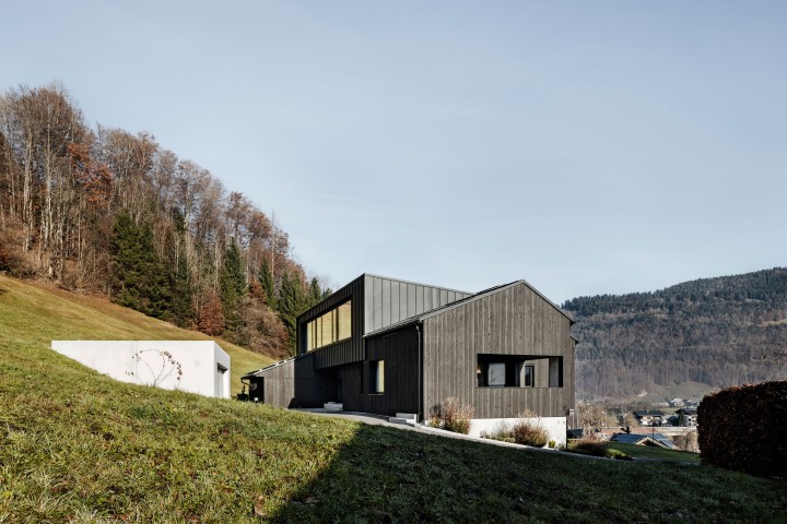 BATTLOGG 190424 003 kopie anzeige